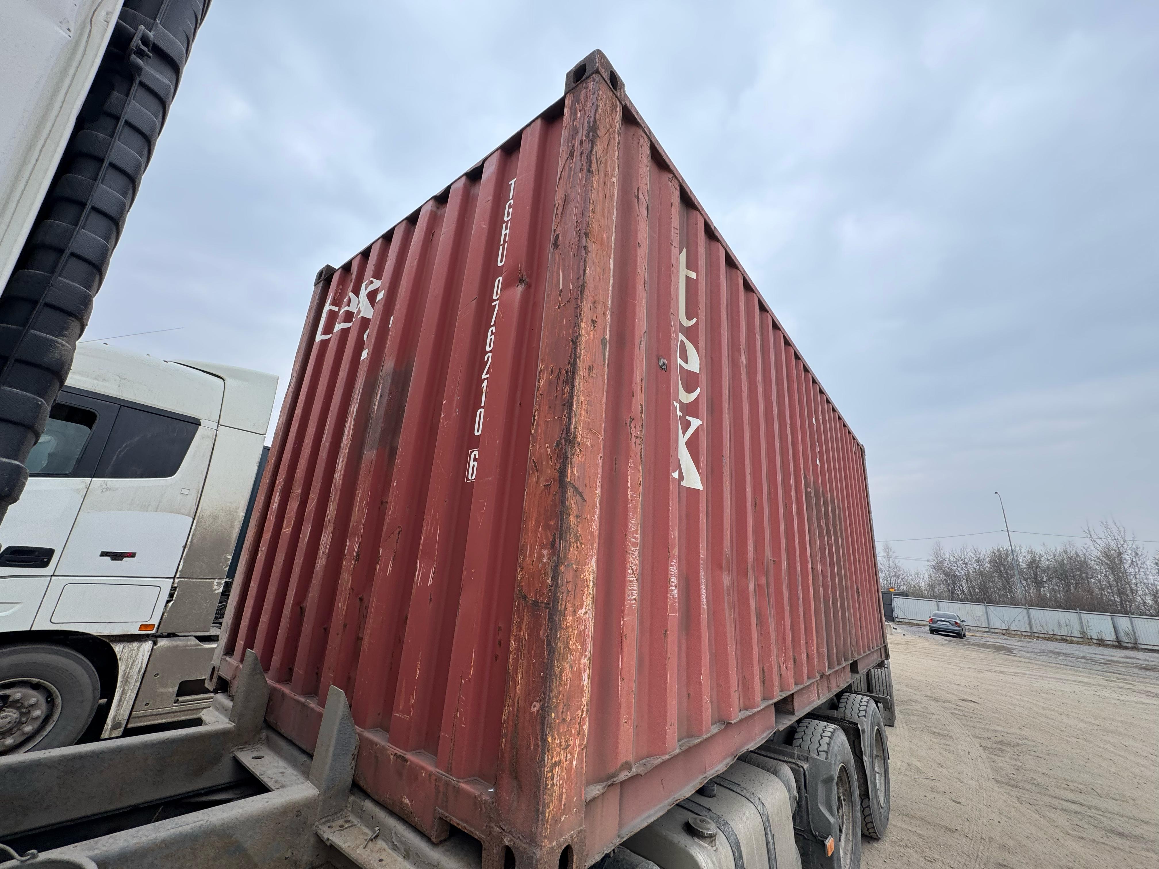 Морской контейнер TGHU0762106